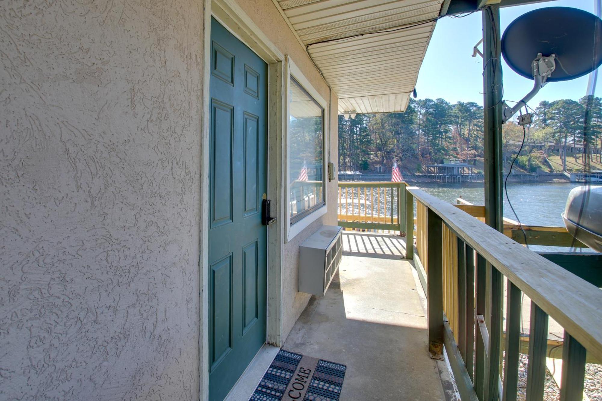 Hot Springs Condo With Lake Access And Boat Dock! Екстериор снимка