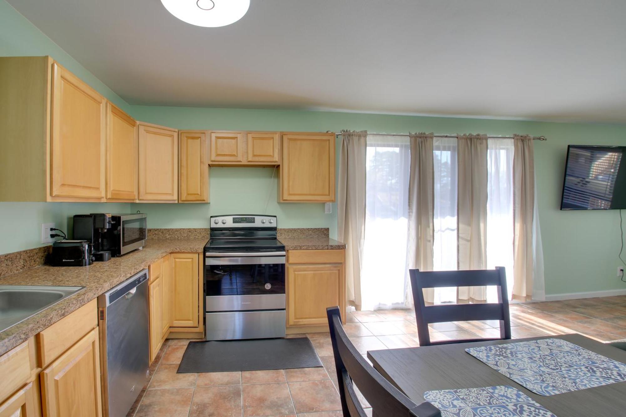 Hot Springs Condo With Lake Access And Boat Dock! Екстериор снимка